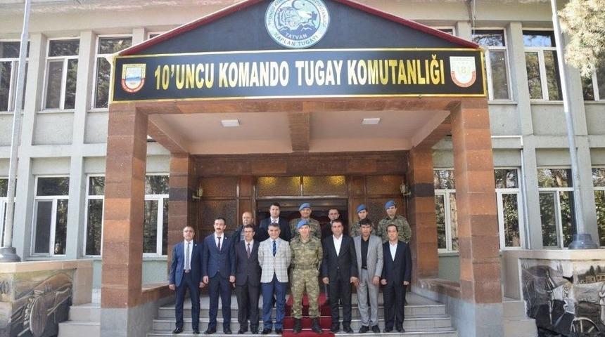 Tugay Komutanı Atay, Şehit Ailelerini Ve Gazileri Ağırladı