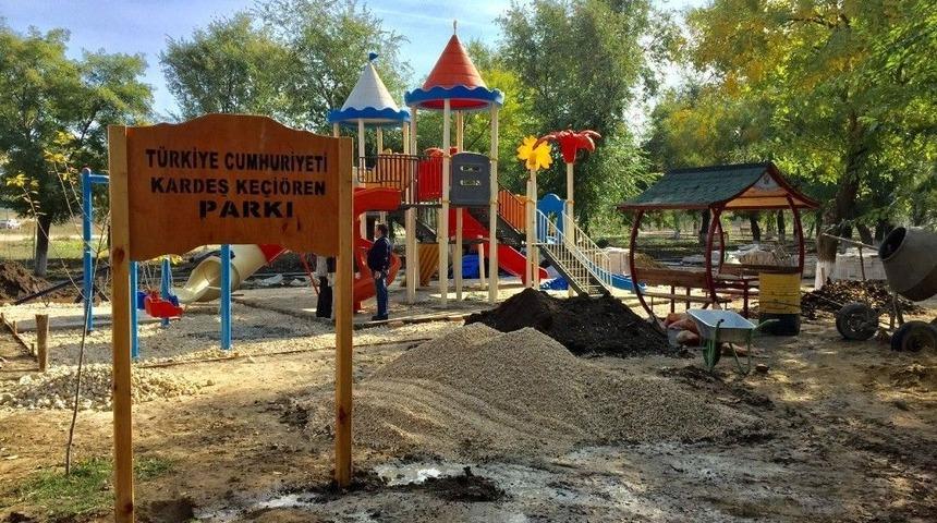 Kardeş Keçiören Parkı En Çok Çocukları Mutlu Etti