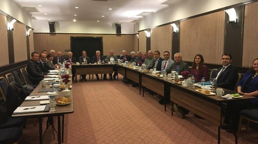 Madenciler, 15 Milyar Dolar İhracat Hedefini Birlikte Belirleyecek