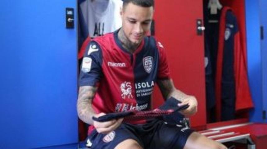 Van Der Wiel Yokları Oynuyor