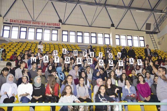 Sungurlu’da Futsal Turnuvası Düzenlendi