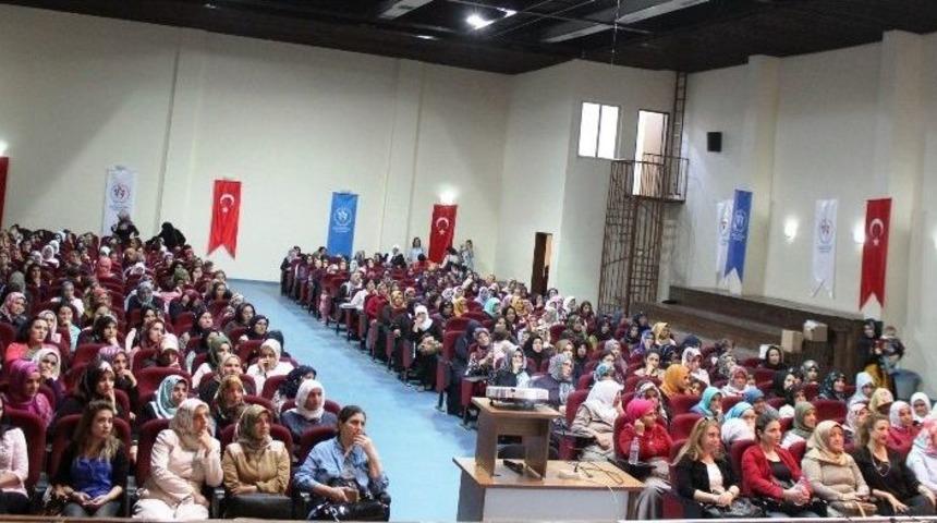 &lsquo;aile İ&ccedil;i &Ccedil;atışma Ve &Ccedil;ocuklarda İletişim&rsquo; Semineri