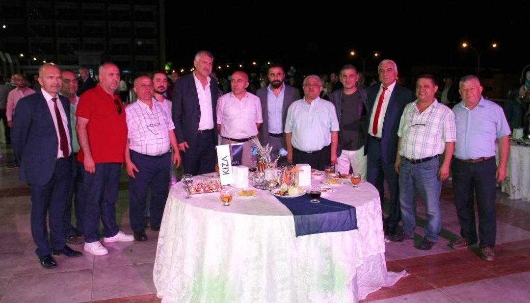 Kiza İş Merkezi T&ouml;renle A&ccedil;ıldı