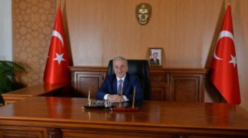 Vali Kam&ccedil;ı&rsquo;dan &lsquo;8 Mart D&uuml;nya Kadınlar G&uuml;n&uuml;&rsquo; Mesajı