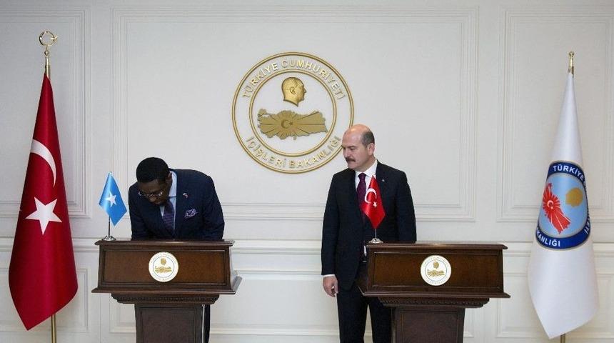 Bakan Soylu, Somalili Mevkidaşı Islow İle Bir Araya Geldi