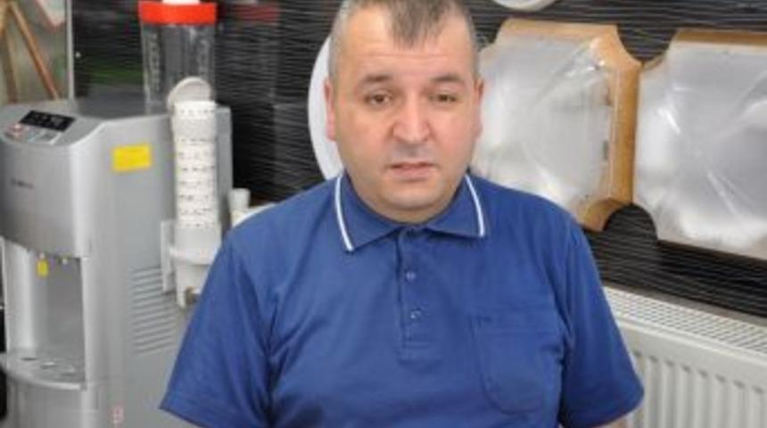 Görme Engelli Gazeteci, Cumhuriyet Bayramı Resepsiyonu’na Davet Edildi