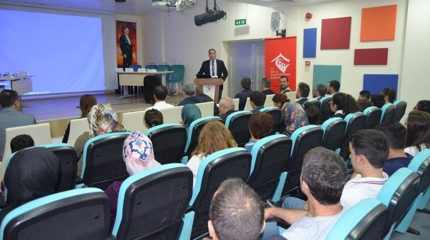 &Ccedil;ocuklar Fikirlerini Yarıştırdı