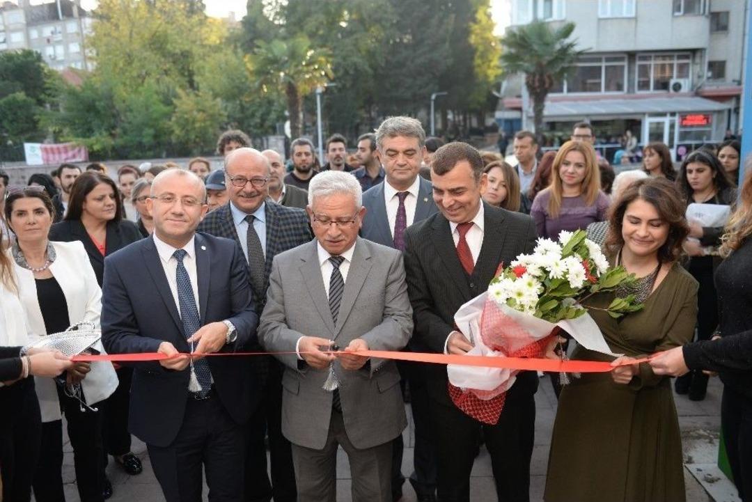 İpek Yolu Sergisi Karesi&rsquo;de