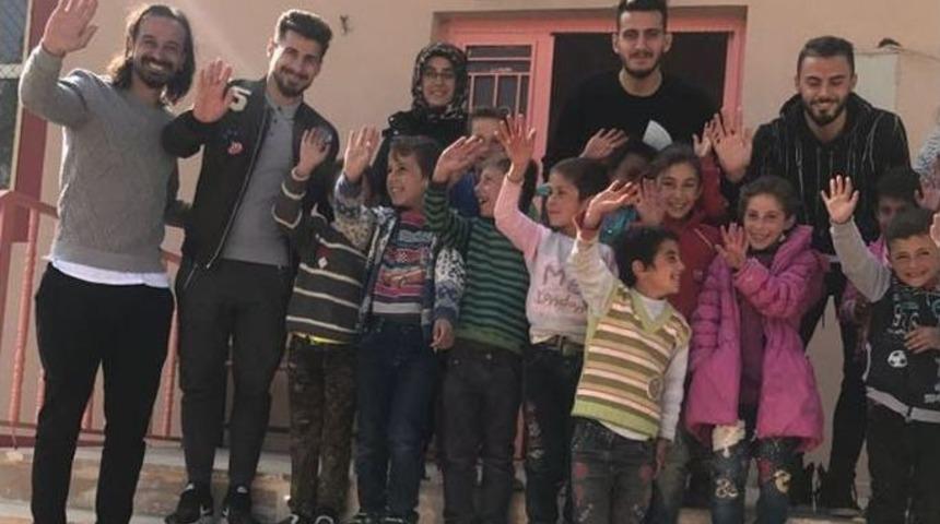 Van B&uuml;y&uuml;kşehir Belediyespor Futbolcularından &Ouml;rnek Davranış