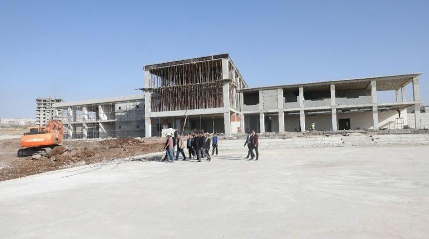 Şanlıurfa Tenis D&uuml;nyası İnşaatı Hızla Y&uuml;kseliyor