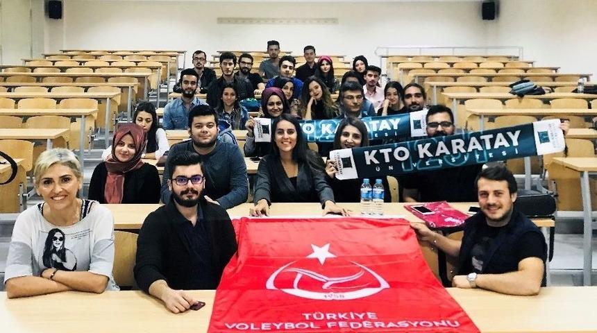 T&uuml;rkiye&rsquo;de İlk Kez &Uuml;niversitelerde &ldquo;voleybol Hakemliği&rdquo; Dersi Verilmeye Başlandı