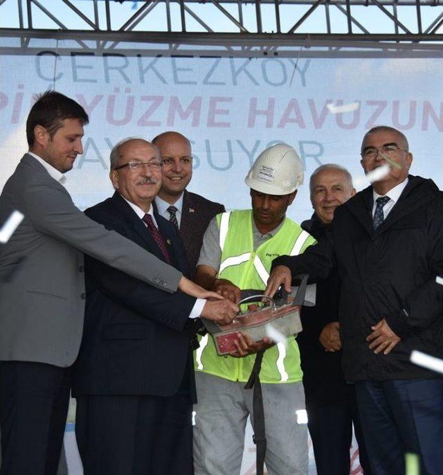 Çerkezköy’de Olimpik Yüzme Havuzu Temeli Atıldı