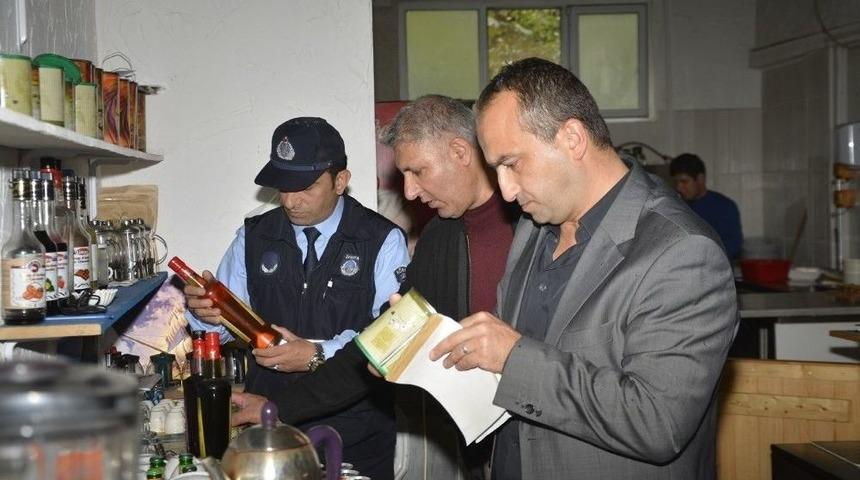 K&ouml;rfez&rsquo;de İş Yerleri Denetlendi