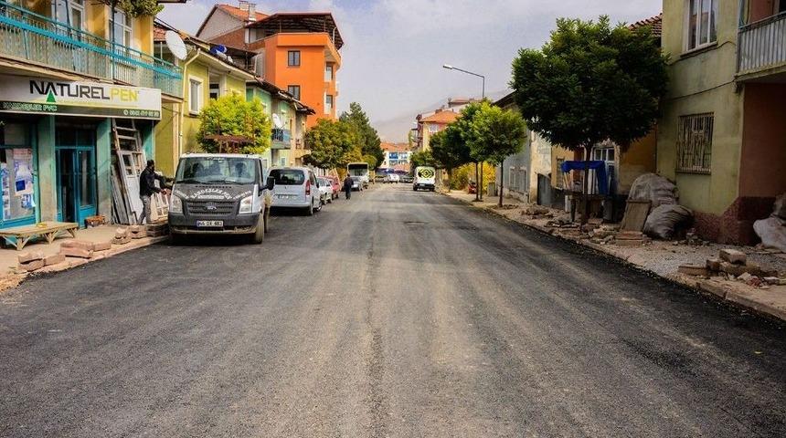Doğanşehir&rsquo;de Asfalt &Ccedil;alışması Başladı