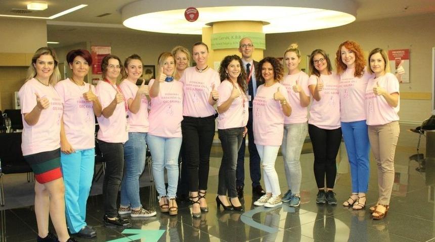 Kadın Doktorlar Meme Kanserine Dikkat &Ccedil;ekti