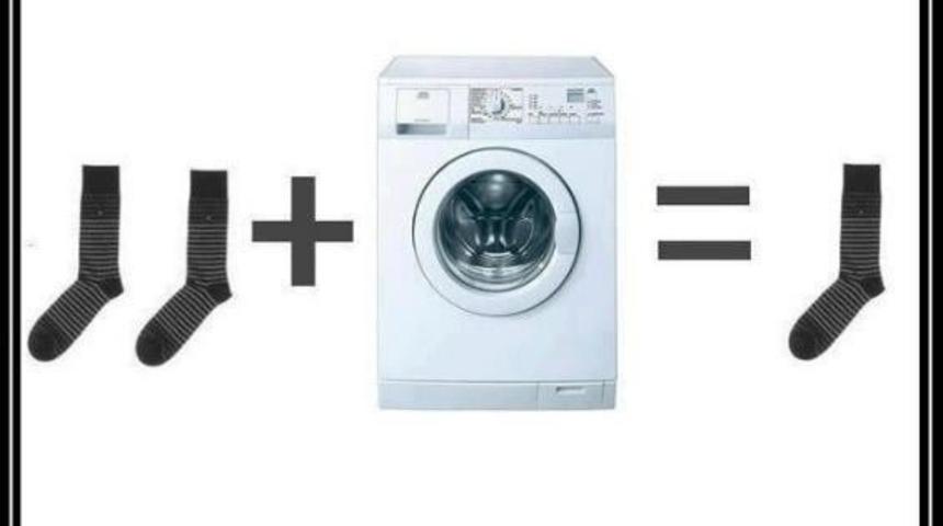 &Ccedil;amaşır Makineleri Hakikaten &Ccedil;oraplarımızı Yiyor Mu?