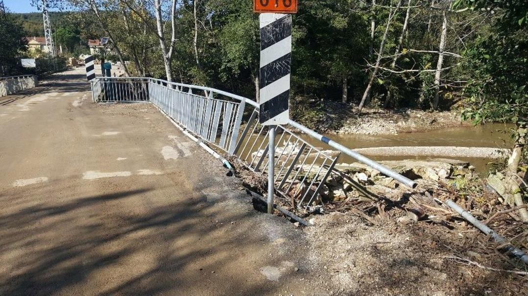 Sular Altında Kalan &Ccedil;atalca&rsquo;daki Mahalle Havadan G&ouml;r&uuml;nt&uuml;lendi
