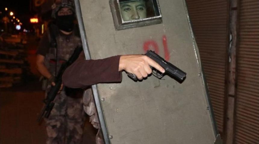 Adana&rsquo;da Arananlara Şok Baskın