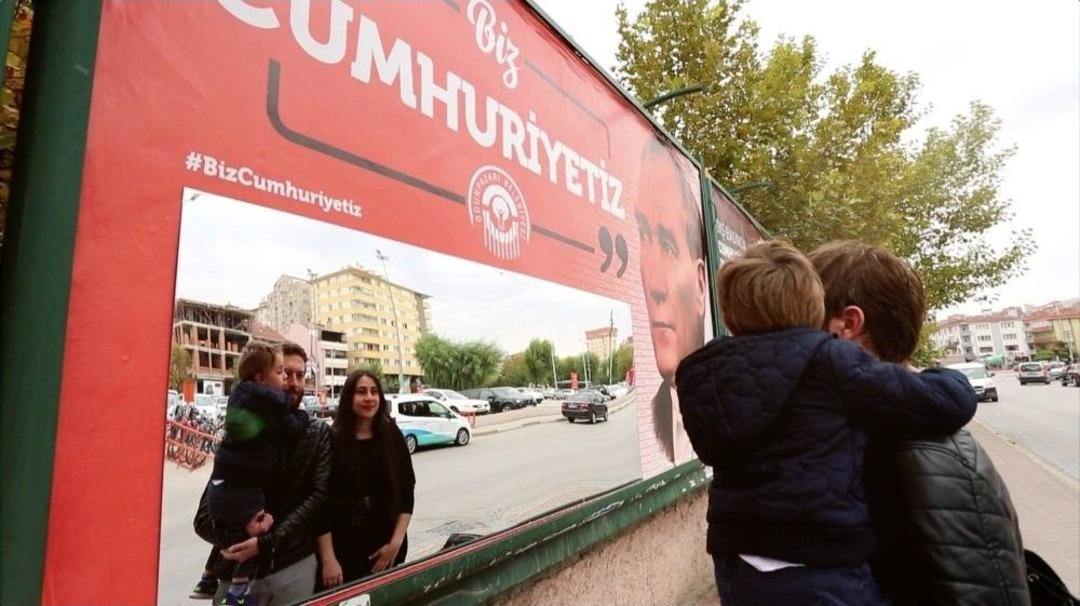 Odunpazarı&rsquo;ndan Anlamlı Cumhuriyet Mesajı