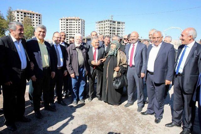 Anbar Mahallesinde Günaydın Sultan Cami’nin Temeli Atıldı