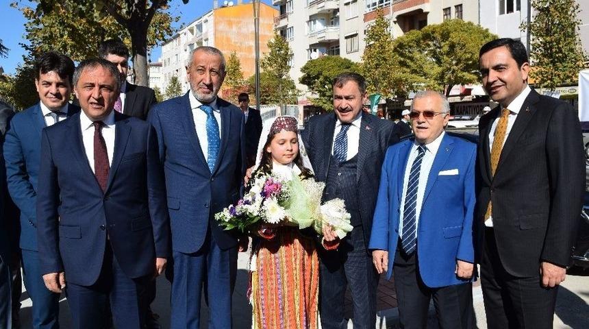 Bakan Veysel Eroğlu: &ldquo;chp Par&ccedil;alanmak &Uuml;zere"