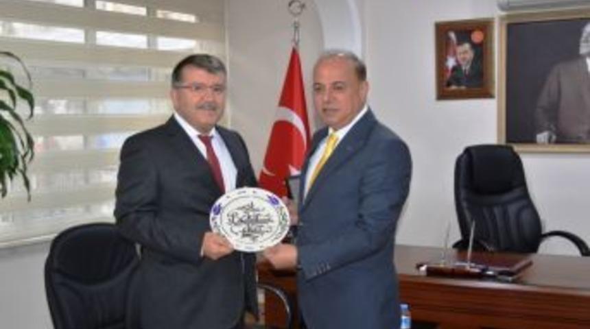 Kaymakam Sevgili&rsquo;den &Ccedil;eker&rsquo;e Anlamlı Ziyaret