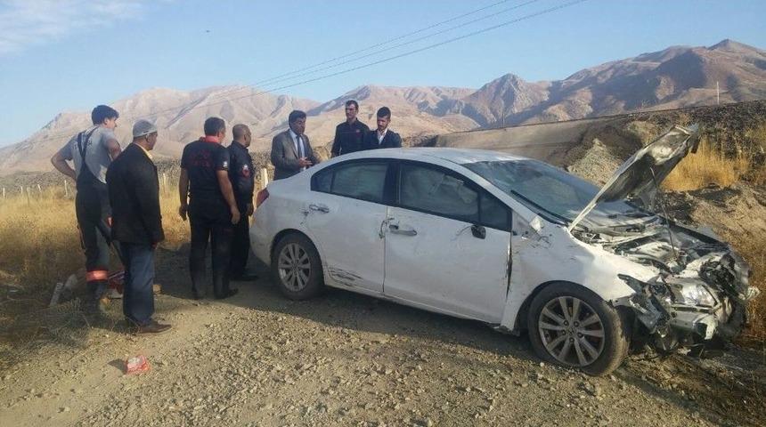 Elazığ&rsquo;da Trafik Kazası: 2 Yaralı