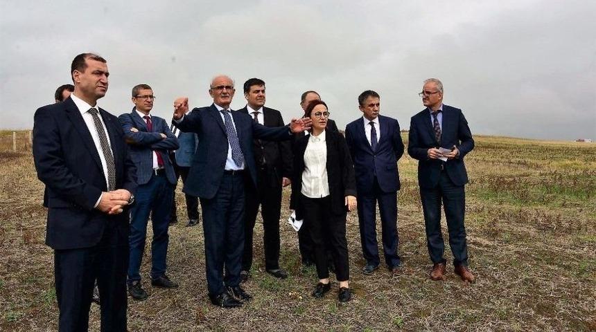 Başkan Yılmaz: &ldquo;g&uuml;lsan Esnafı Asla Mağdur Olmayacak&rdquo;