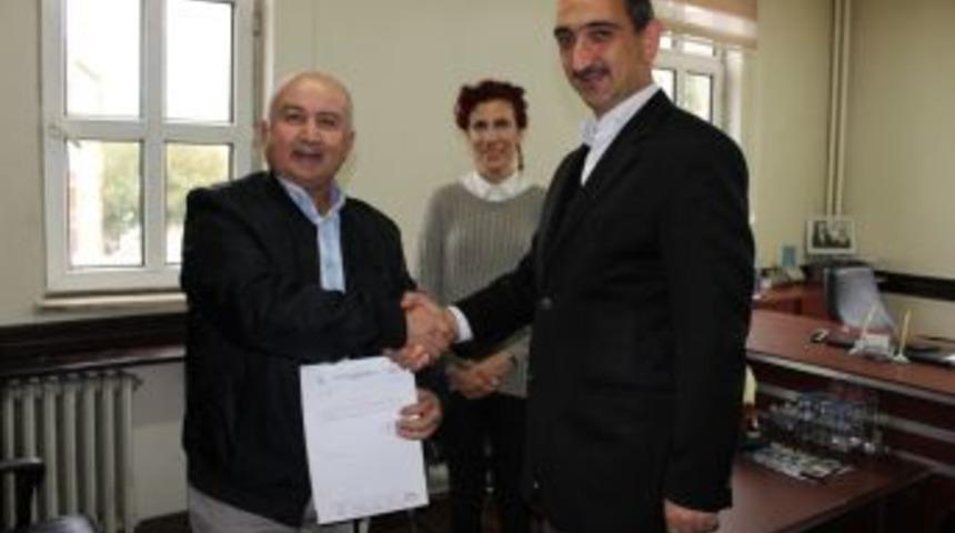 Hayırsever Vatandaştan Hayır &Ccedil;arşısı&rsquo;na Hasta Yatağı Bağışı