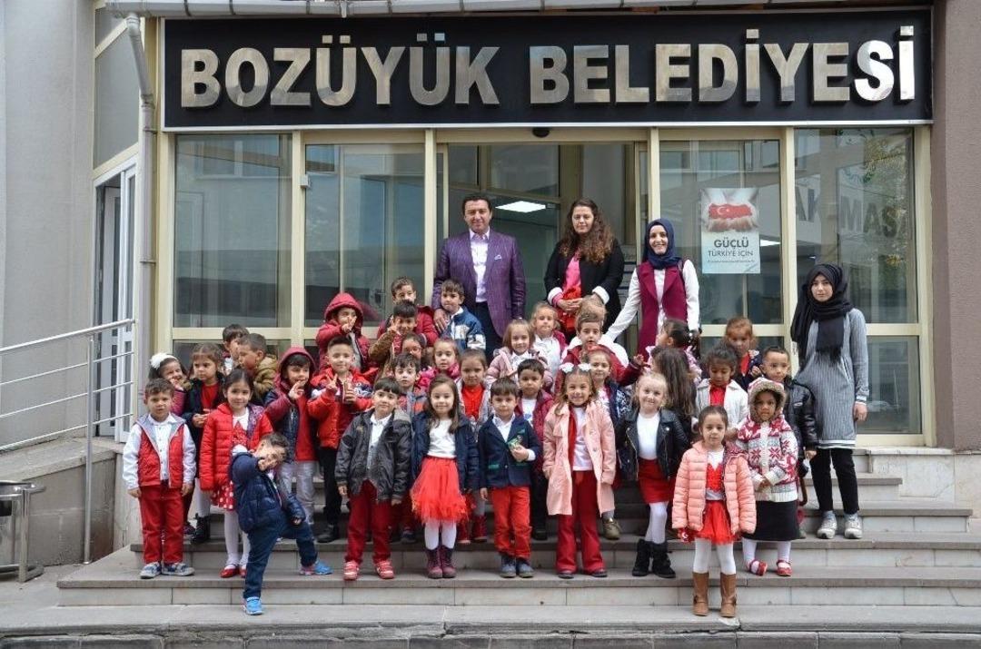 Başkan Bakıcı&rsquo;ya &Ouml;ğrencilerden 29 Ekim Ziyaretleri