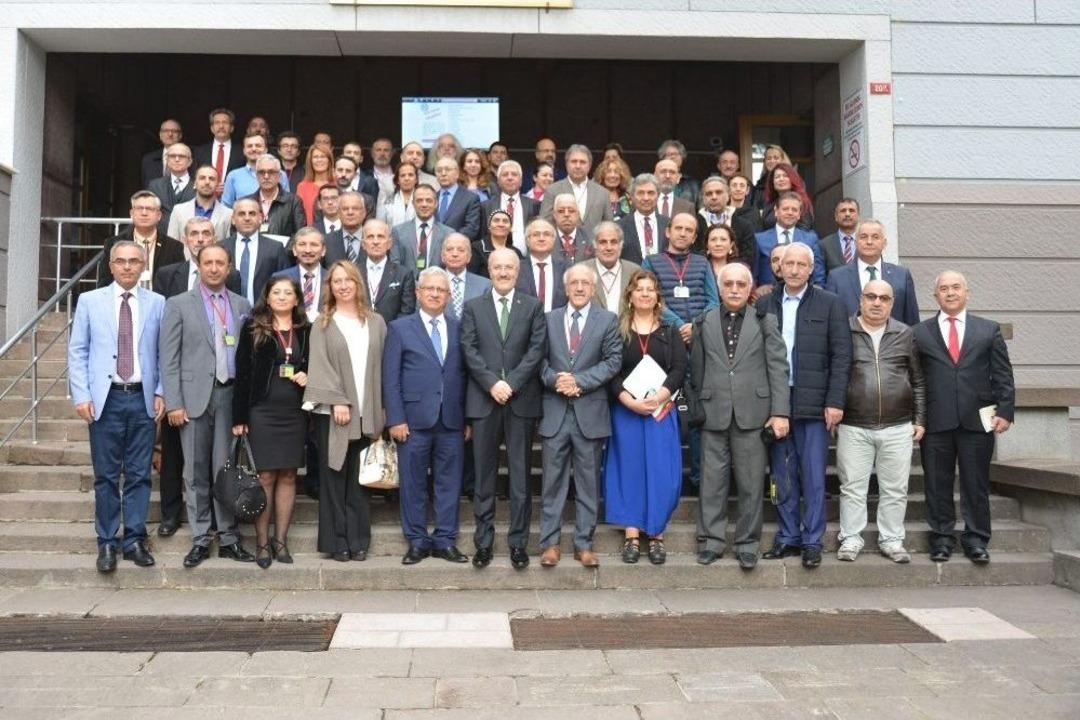 Altıeyl&uuml;l Sanatın Yanında