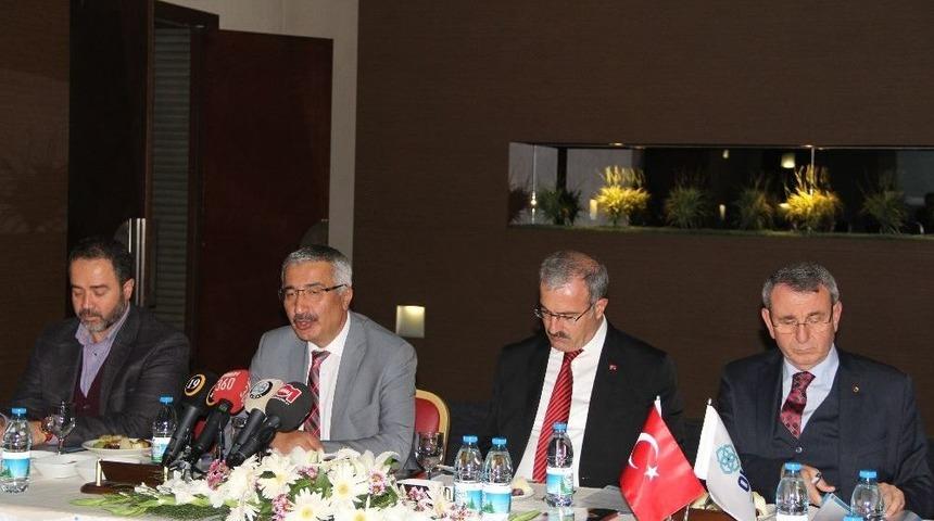 Oka Y&ouml;netimi &Ccedil;orum&rsquo;da Toplandı