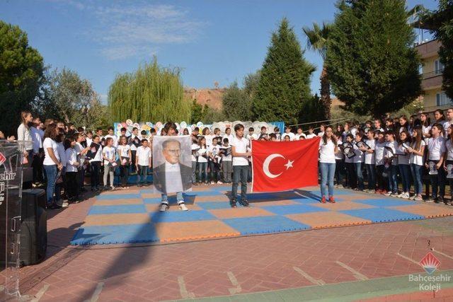 Bahçeşehir Koleji Aydın, Cumhuriyet Bayramı’nı Coşkuyla Kutladı