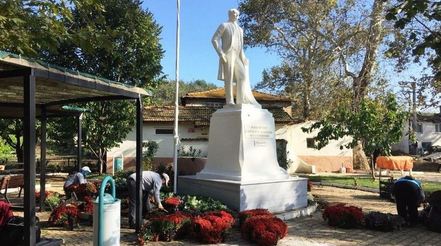 Naip Mahallesi Cumhuriyet Bayramı&rsquo;nı Atat&uuml;rk Meydanı İle Kucaklayacak