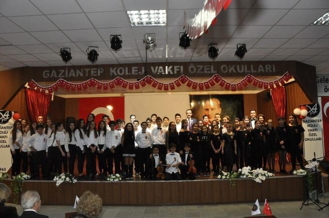 Gkv&rsquo;de Cumhuriyet Oratoryosu Sahnelendi