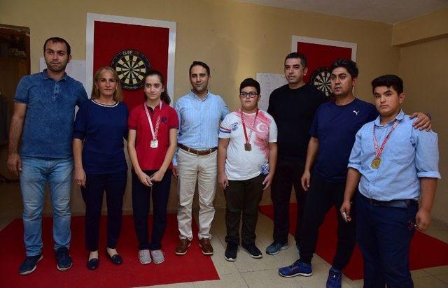 Osmaniye’de 29 Ekim Cumhuriyet Bayramı Dart Turnuvası Yapıldı