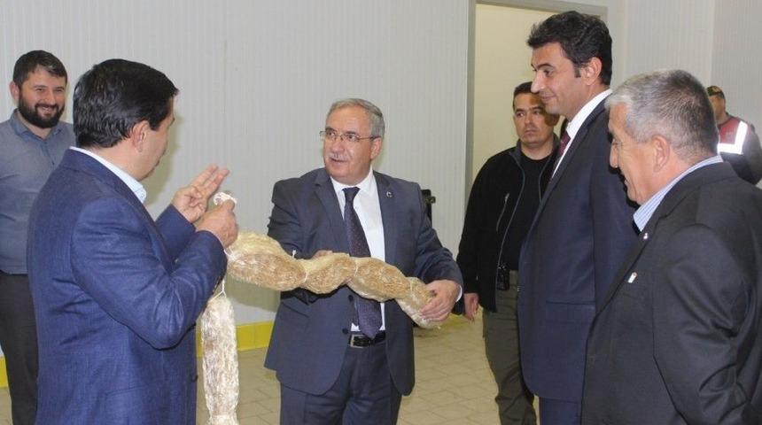 Vali Nayir&rsquo;den Sucuk Ve Entegre Tesisleri&rsquo;nde İnceleme