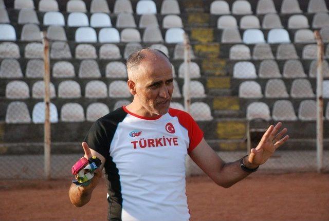 Gazete Kup&uuml;r&uuml; Hayatını Değiştirdi, Atletizm S&uuml;per Ligi&rsquo;nde Kul&uuml;p Başkanı Oldu 1