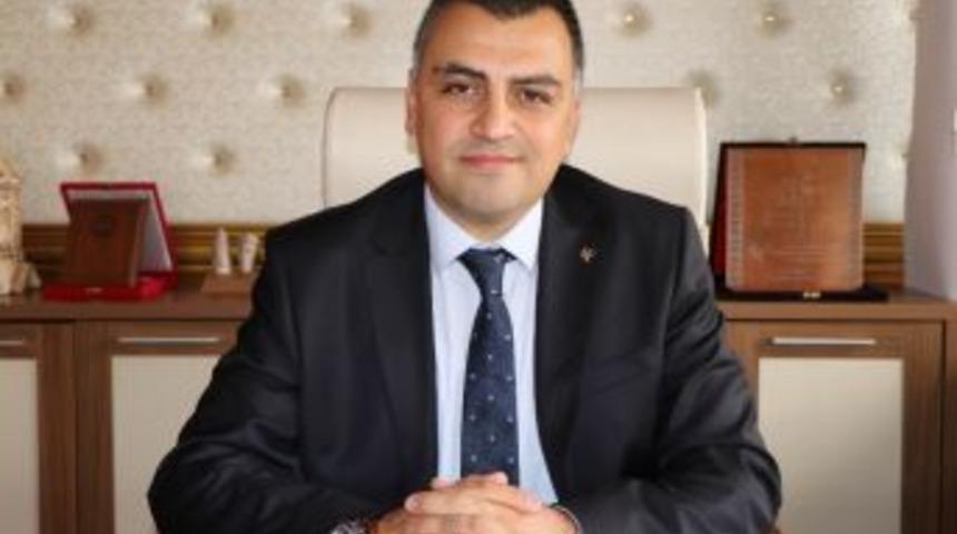 Eczacılar Odası Başkanı D&ouml;rtol Cumhuriyet Bayramını Kutladı