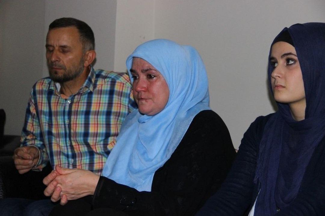 Bosnalı Aile Yaşadıkları Şoku Hala &Uuml;zerilerinden Atamadı