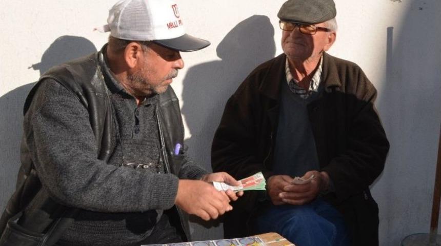 Yaşlı Adamın 40 Tl&rsquo;si Gasp Edildi