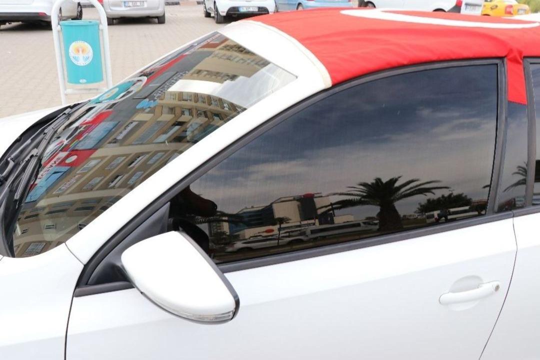 301 Liralık Protesto