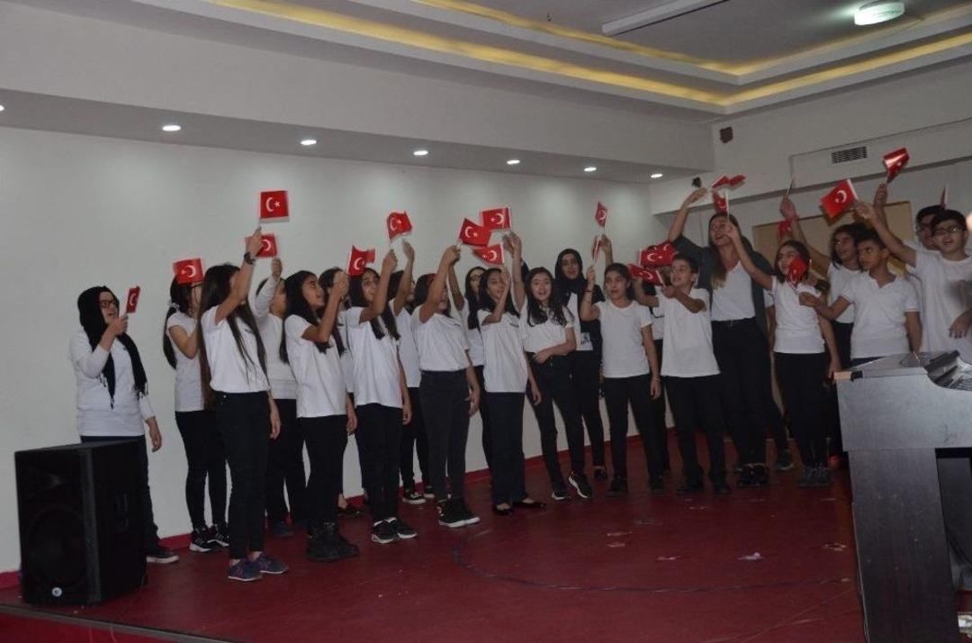 Diyarbakır Bilfen-bilnet Okullarından 29 Ekim Kutlaması