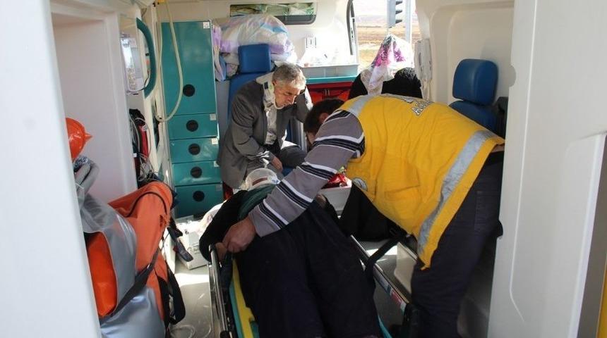 Sivas’ta Trafik Kazası 1’i Ağır 4 Yaralı.