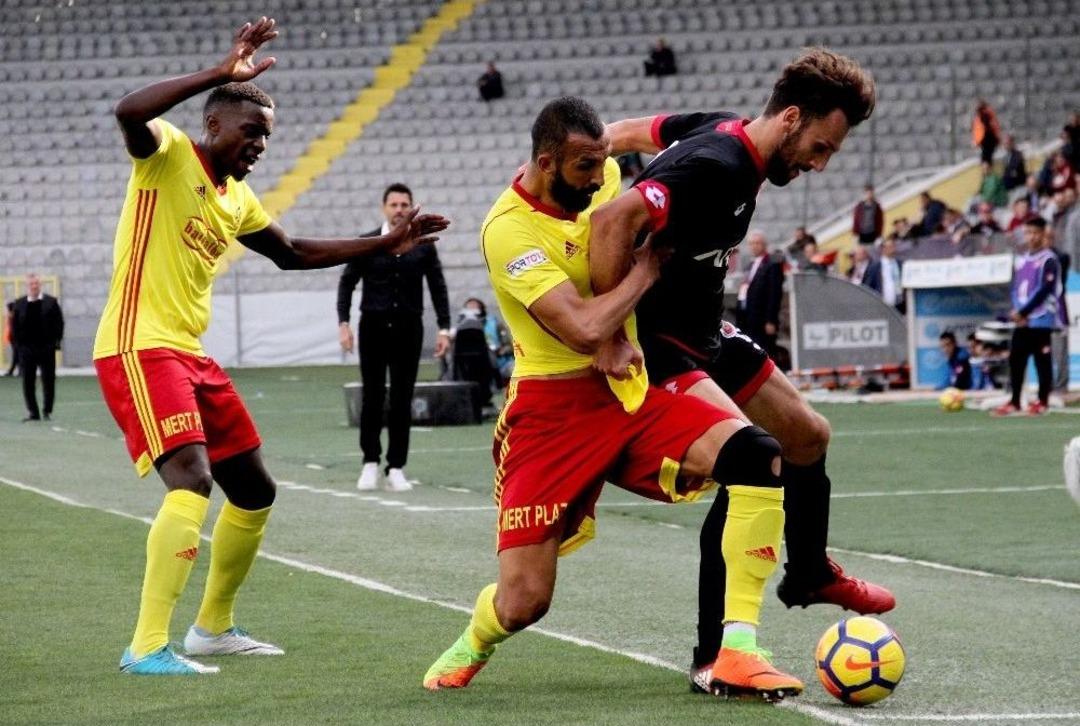S&uuml;per Lig: Gen&ccedil;lerbirliği: - Evkur Yeni Malatyaspor: (ilk Yarı)