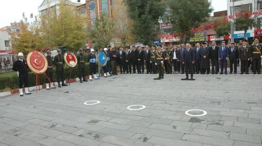 Van&rsquo;da 29 Ekim Cumhuriyet Bayramı Kutlamaları