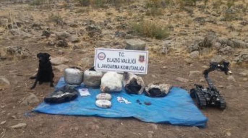 Elazığ&rsquo;da 83 Kilo Patlatılmaya Hazır Amonyum Nitrat Ele Ge&ccedil;irildi