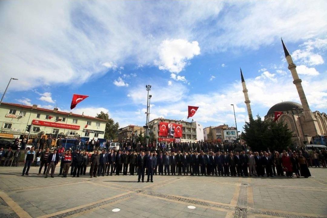 Develi&rsquo;de 29 Ekim Cumhuriyet Bayramı Kutlamaları Başladı