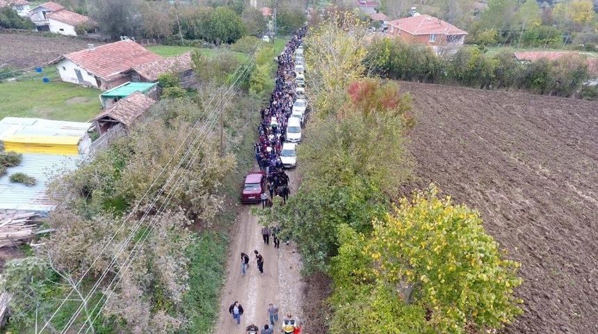 Kazada &Ouml;len Gen&ccedil; Futbolcu Toprağa Verildi