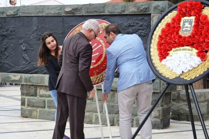 Ayvalık’ta Cumhuriyet İçin Yürüdüler G5